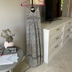 Petite Loft Maxi